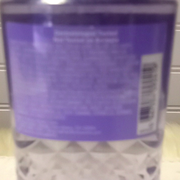 B&BW Fresh Cut Lilacs Shower Gel - Picture 7 of 9